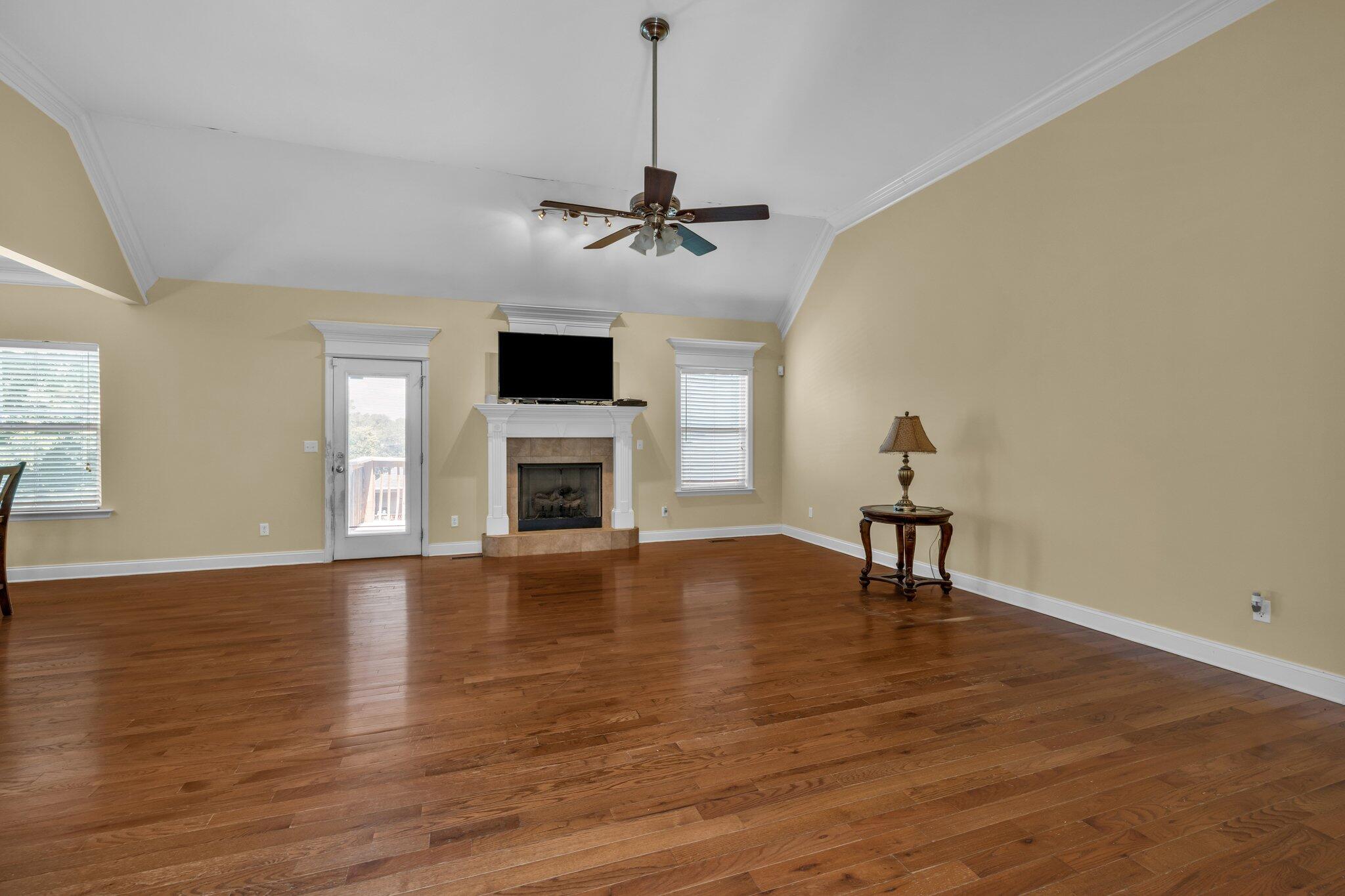 710 Windrush Loop Chattanooga, TN 37421 - Photo 8 of 28 Great room