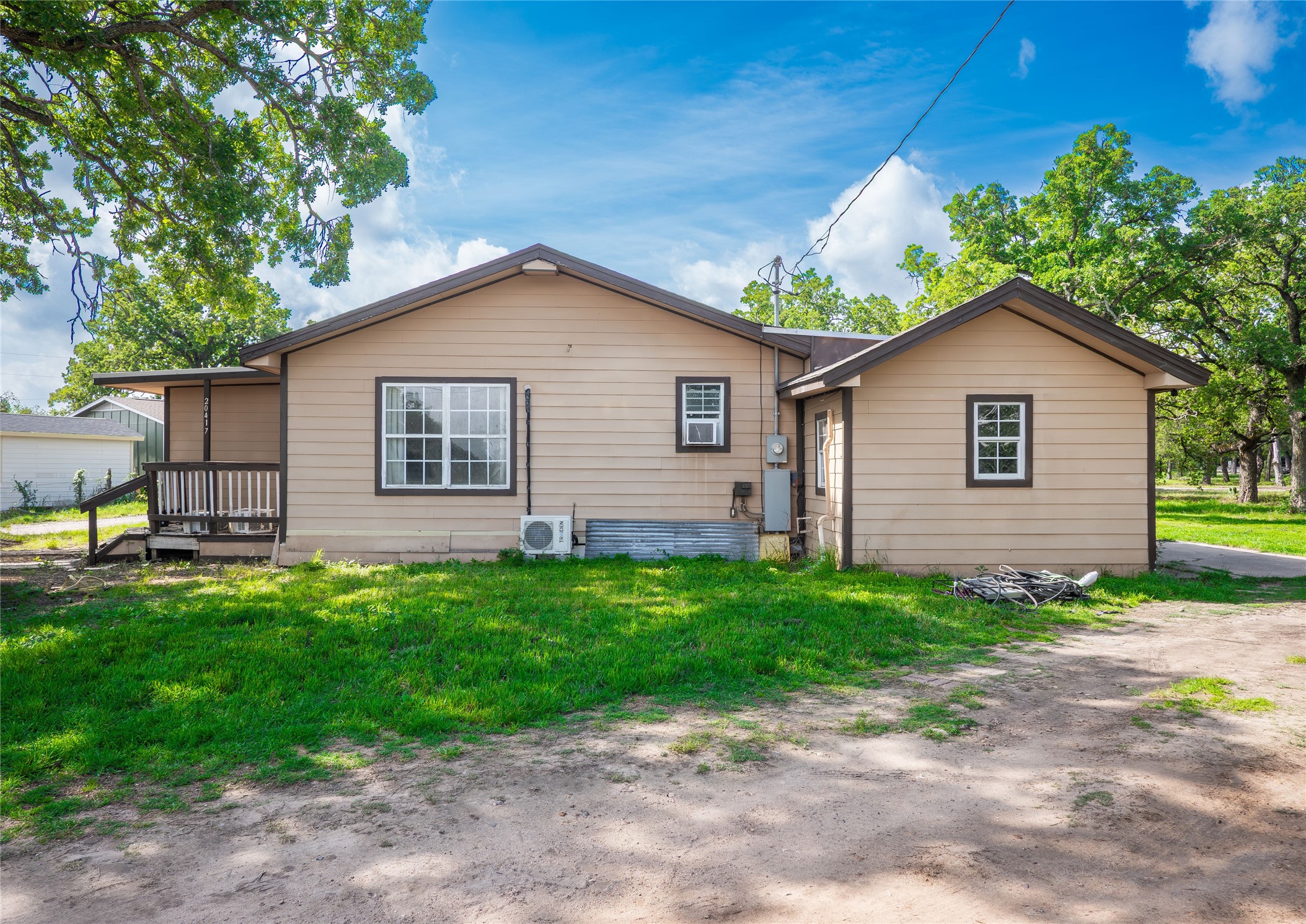 20417 Ed Acklin Road Manor, TX 78653 - Photo 2 of 39