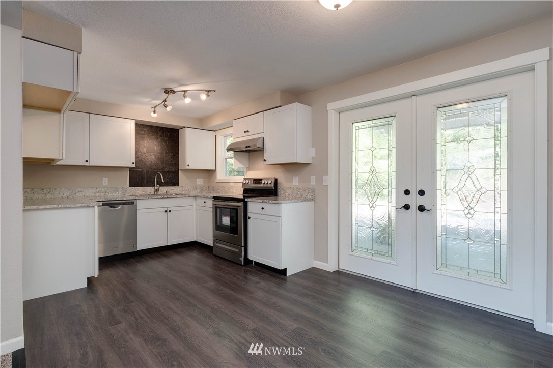 171 East Graham Road Belfair, WA 98528 - Photo 12 of 40 Gallery Image 12