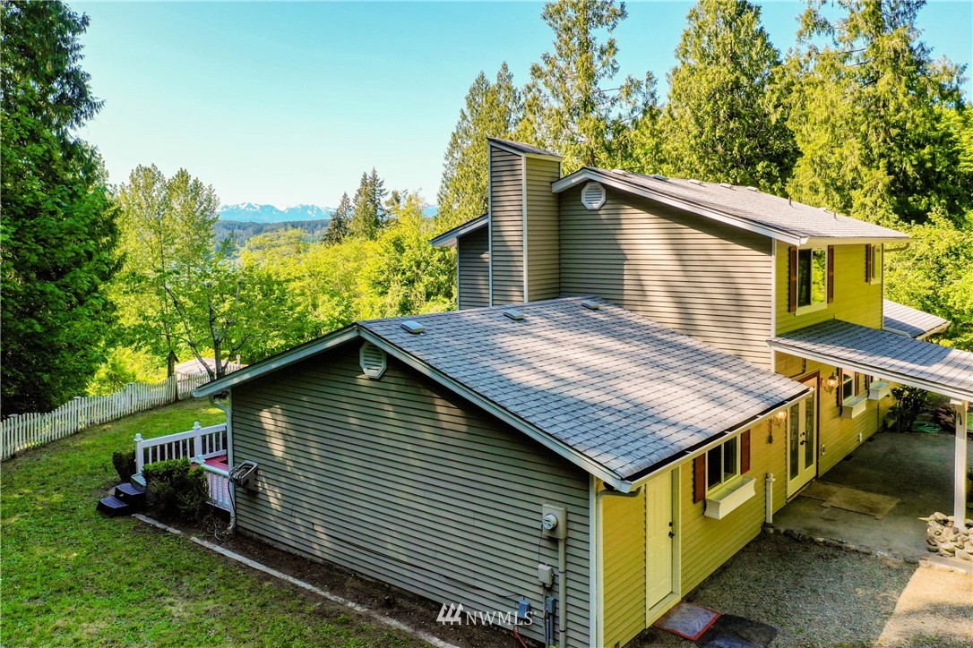 171 East Graham Road Belfair, WA 98528 - Photo 5 of 40 Gallery Image 5