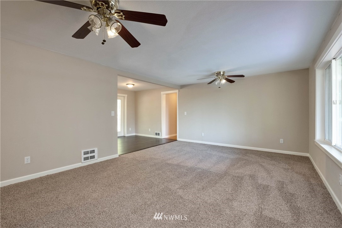 171 East Graham Road Belfair, WA 98528 - Photo 7 of 40 Gallery Image 7