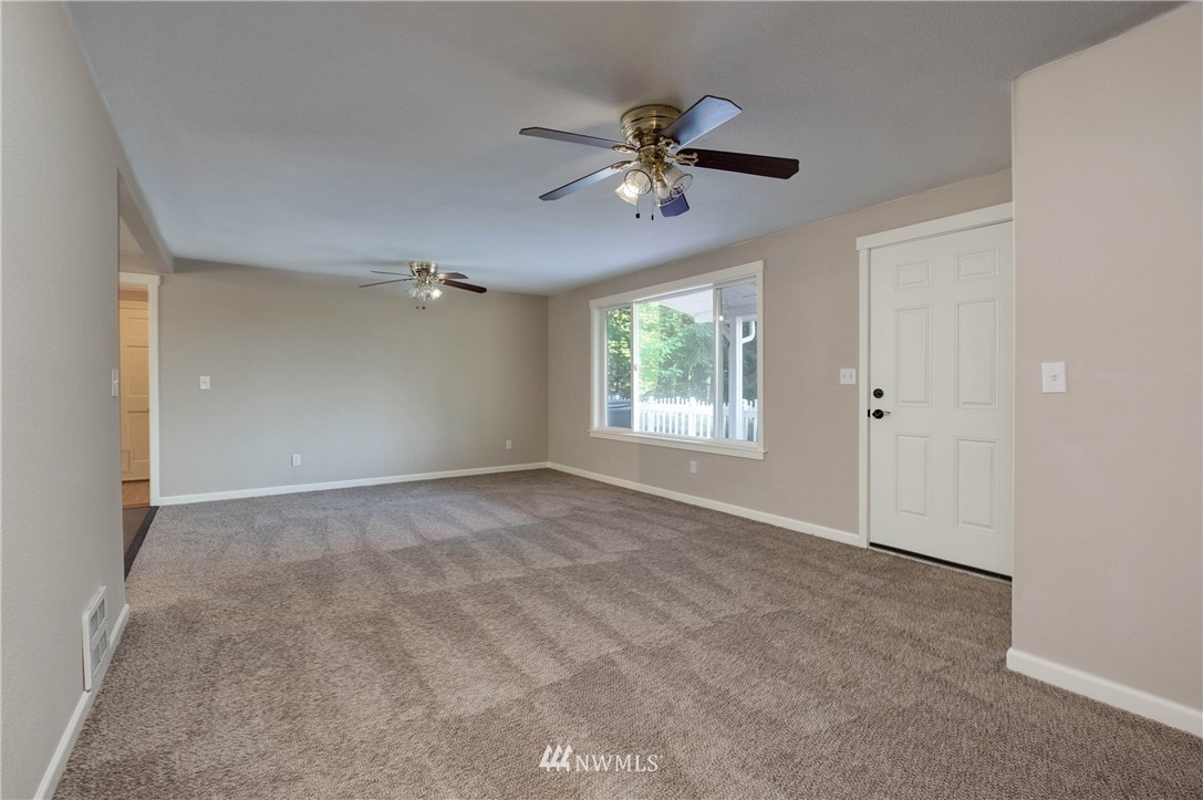 171 East Graham Road Belfair, WA 98528 - Photo 8 of 40 Gallery Image 8