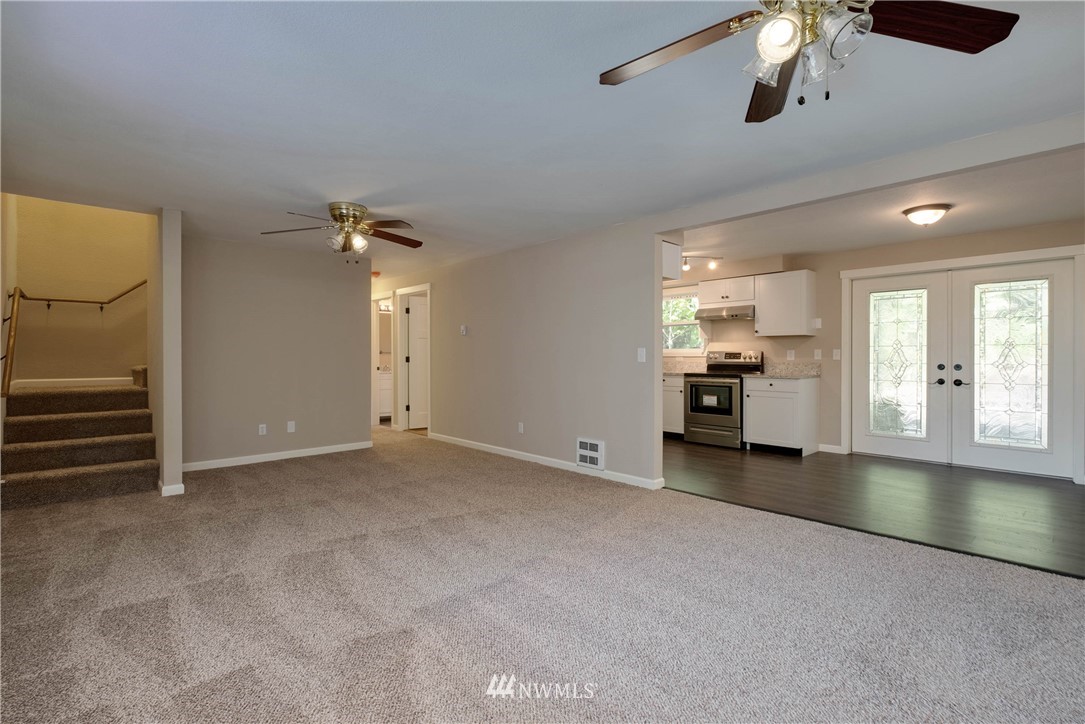 171 East Graham Road Belfair, WA 98528 - Photo 10 of 40 Gallery Image 10