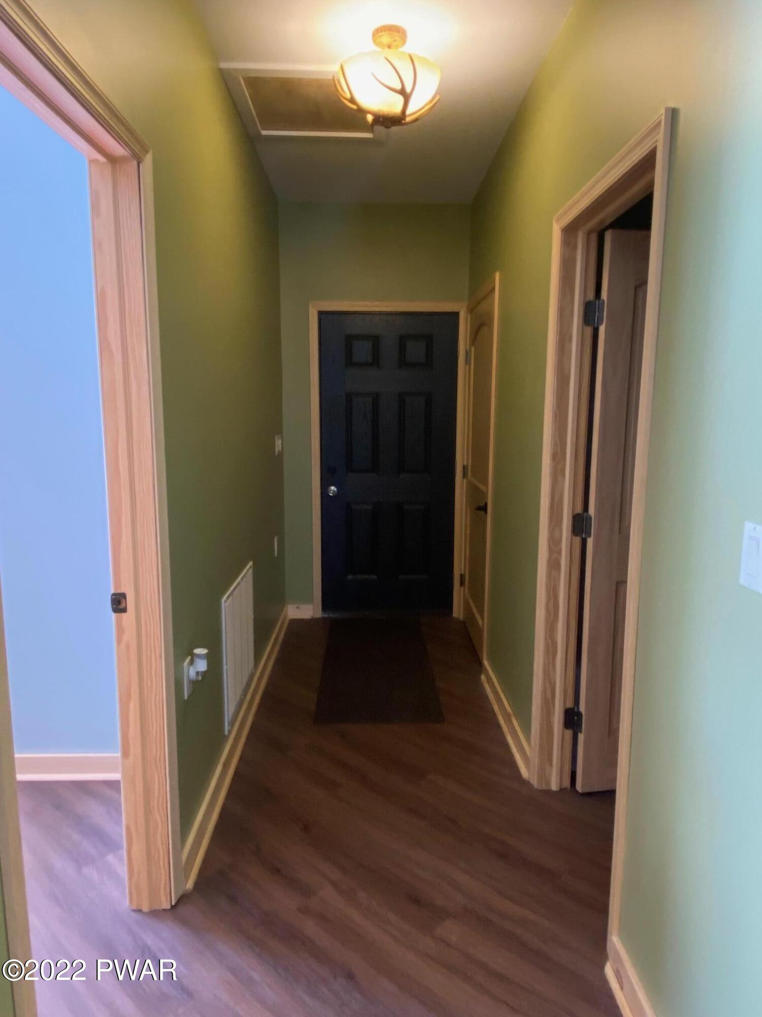 67 Welk Road Equinunk, PA 18417 - Photo 15 of 26 Hallway