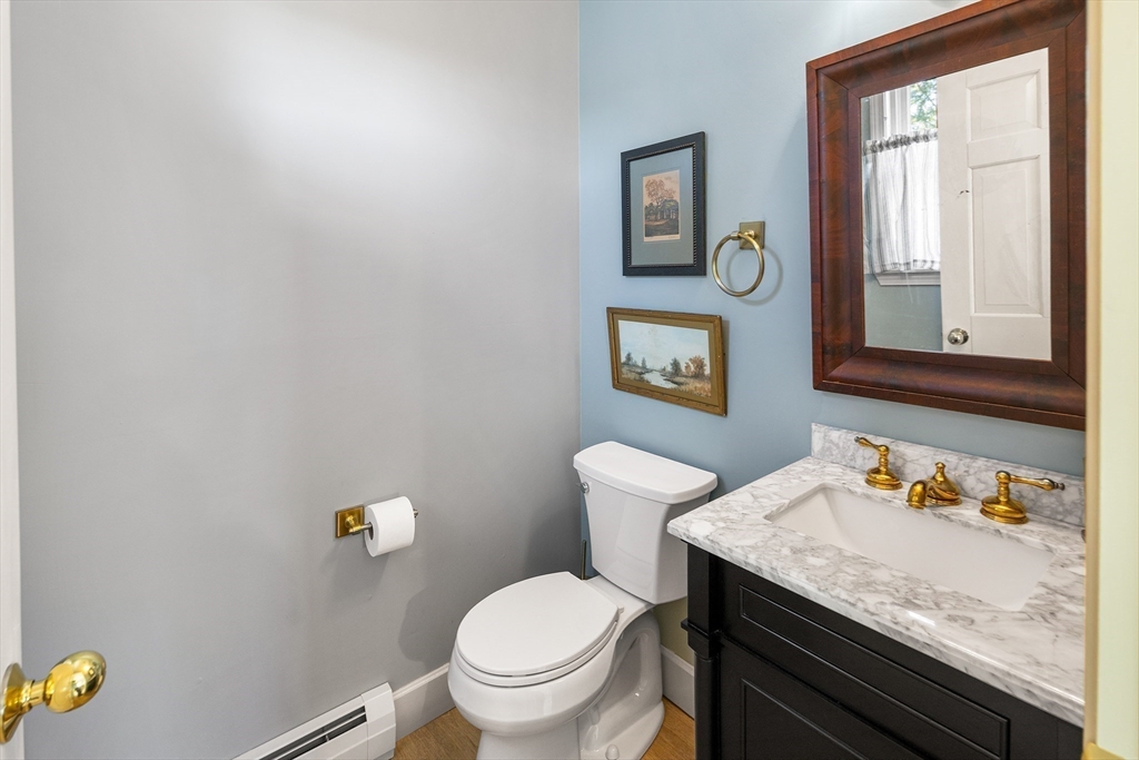 103 Tate Road Gilford, NH 03249 - Photo 11 of 31 Gallery Image 11