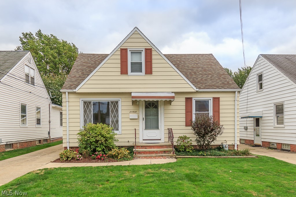 29934 Elgin Road Wickliffe, OH 44092 - Photo 34 of 35 Gallery Image 34