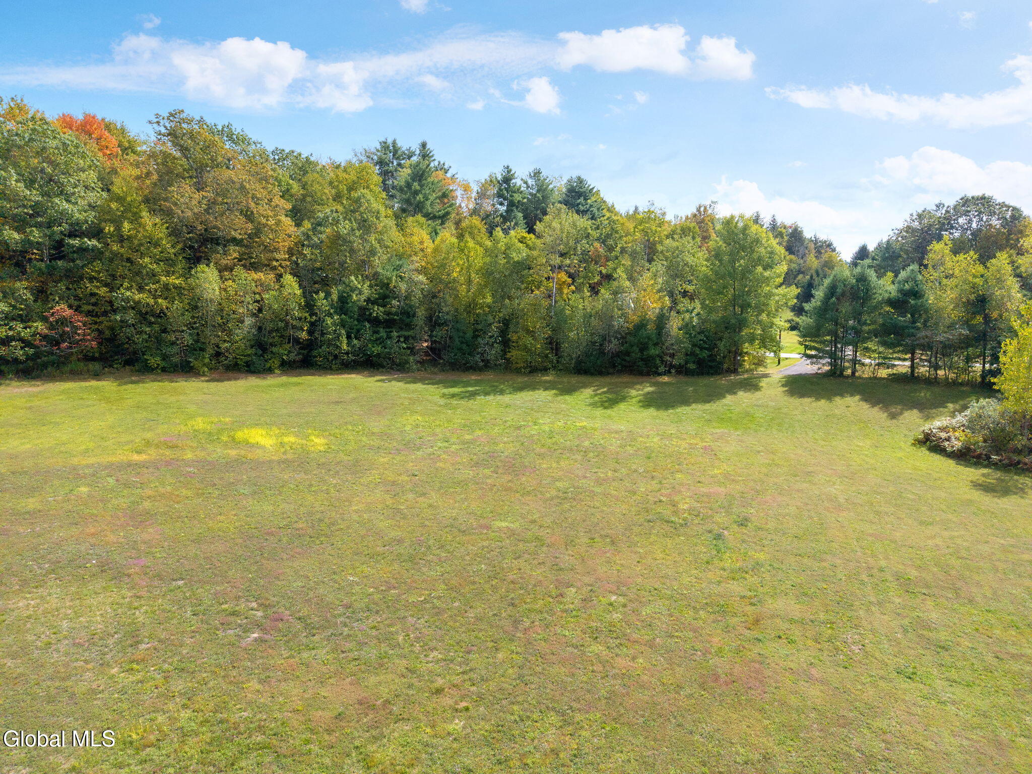 L113 Hemlock Ridge Way Stephentown, NY 12168 - Photo 7 of 11 6-00HemlockRidgeWay_06