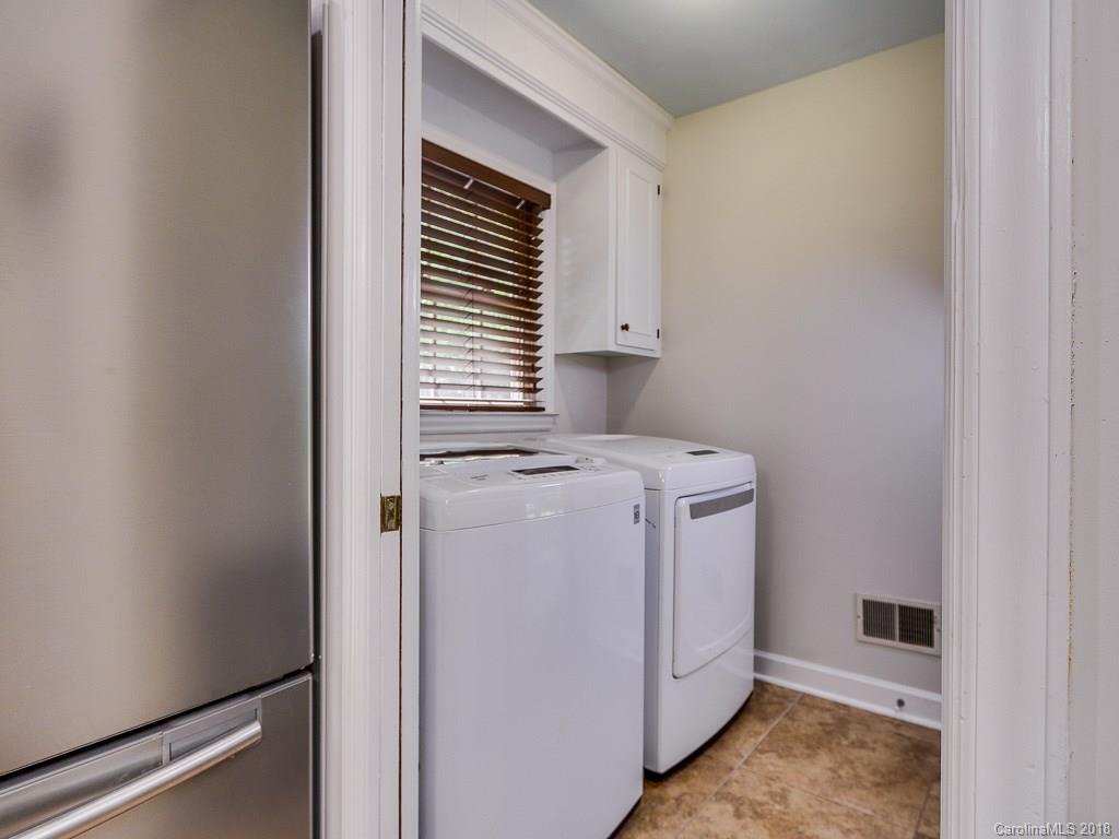 5952 Kirkpatrick Road Charlotte, NC 28211 - Photo 11 of 31 Gallery Image 11