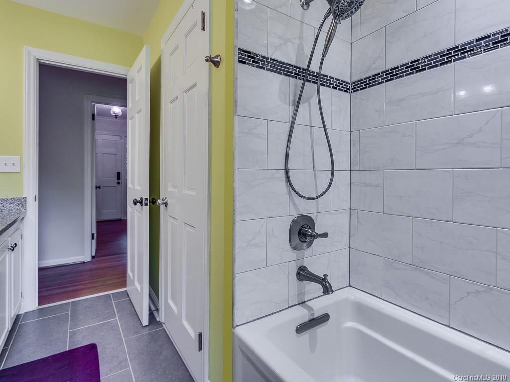 5952 Kirkpatrick Road Charlotte, NC 28211 - Photo 17 of 31 Gallery Image 17