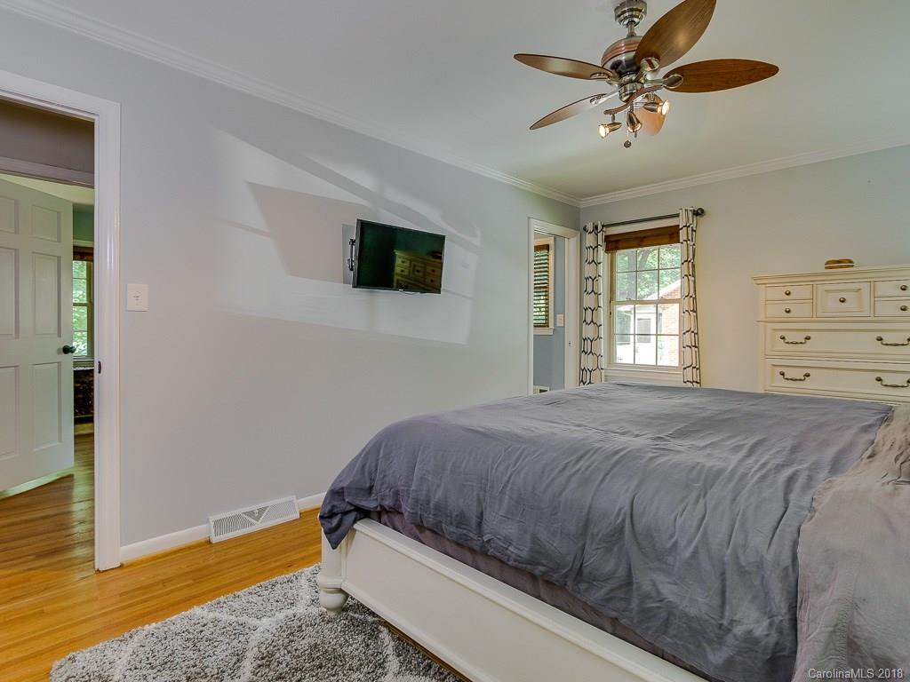 5952 Kirkpatrick Road Charlotte, NC 28211 - Photo 23 of 31 Gallery Image 23