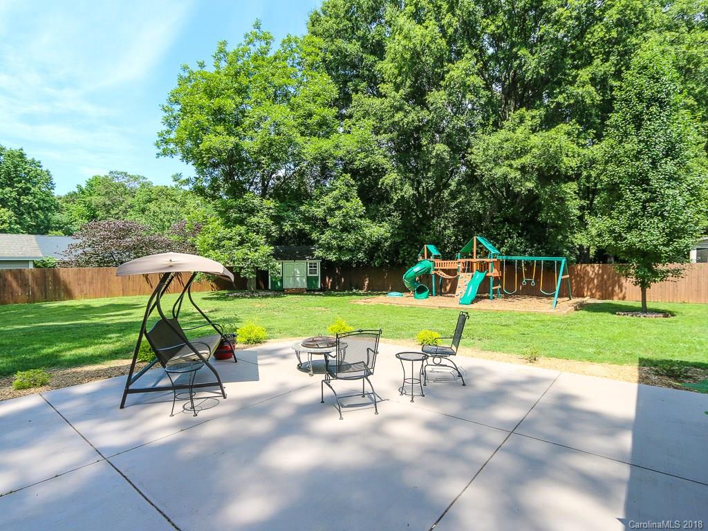 5952 Kirkpatrick Road Charlotte, NC 28211 - Photo 27 of 31 Gallery Image 27