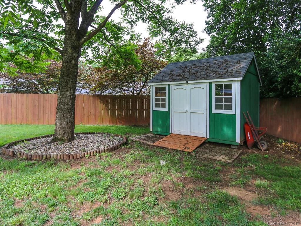 5952 Kirkpatrick Road Charlotte, NC 28211 - Photo 30 of 31 Gallery Image 30