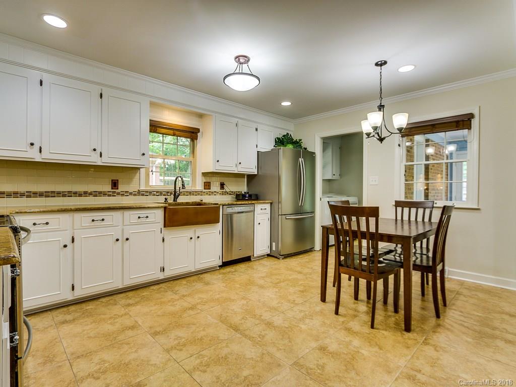 5952 Kirkpatrick Road Charlotte, NC 28211 - Photo 6 of 31 Gallery Image 6