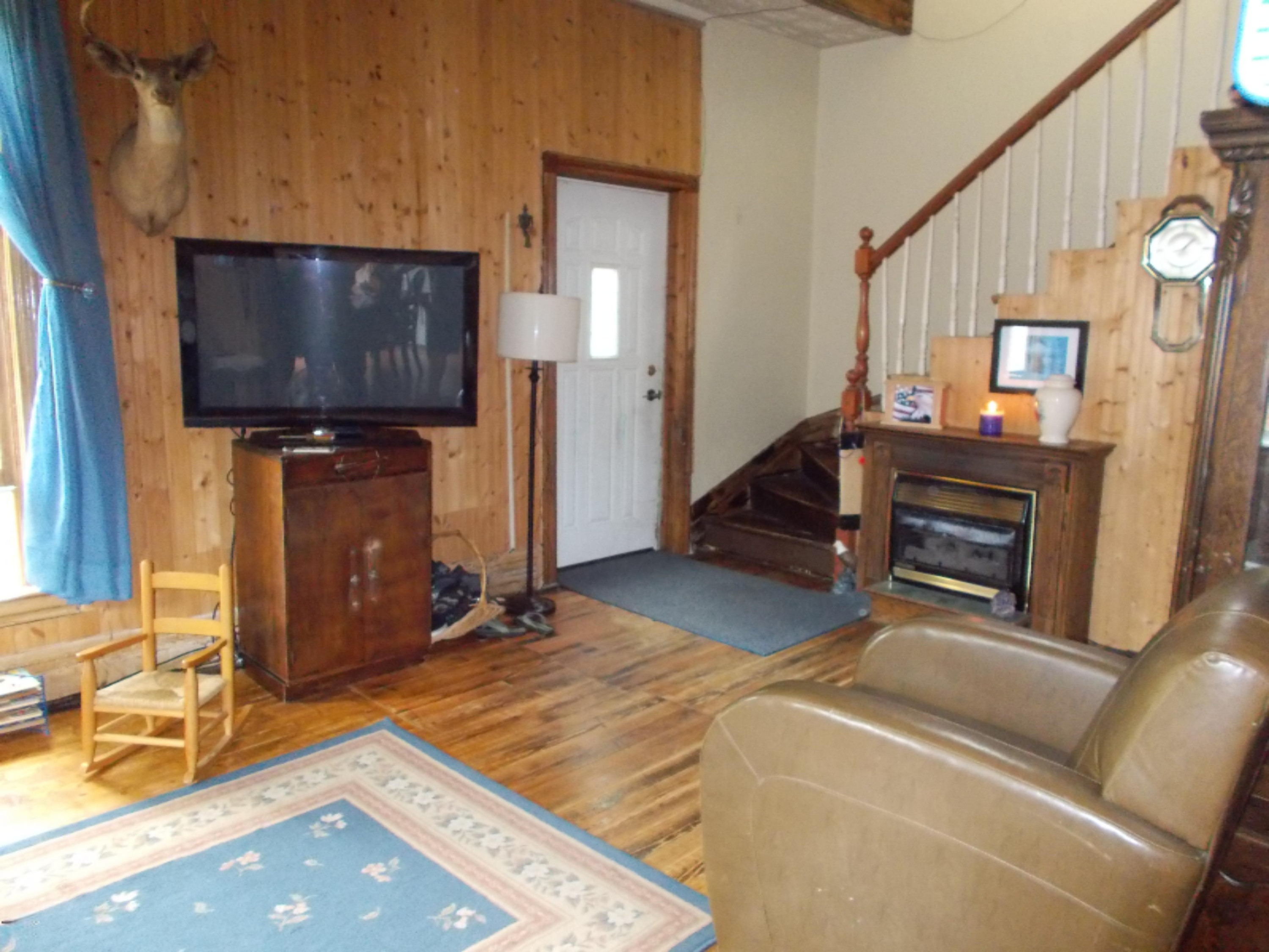 35 South Rutledge Street Pentwater, MI 49449 - Photo 4 of 24 DSCN0009