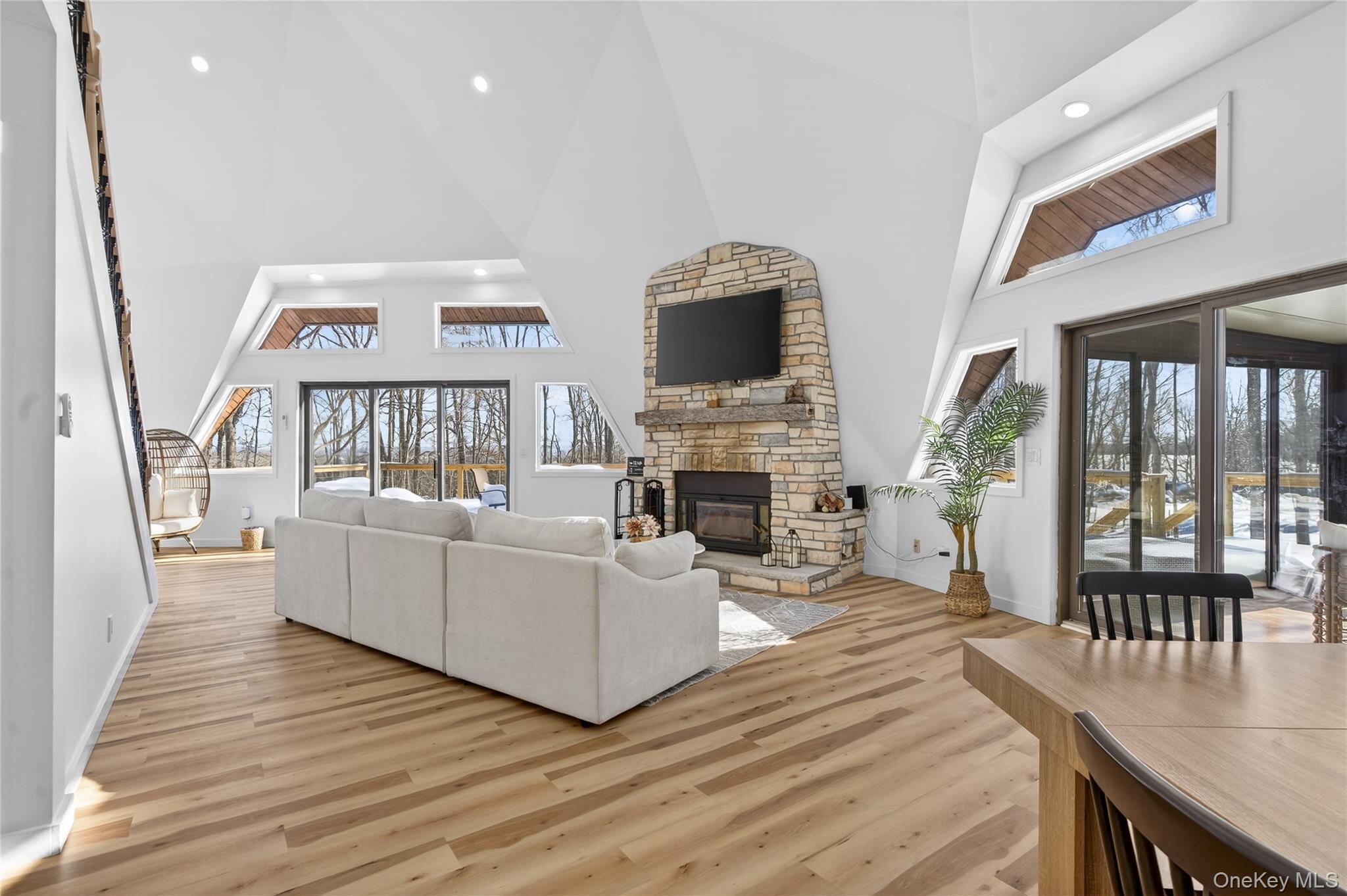 106 Post Road Slate Hill, NY 10973 - Photo 12 of 50