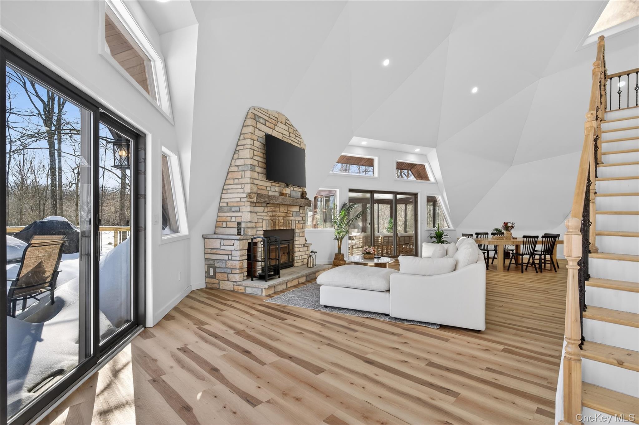 106 Post Road Slate Hill, NY 10973 - Photo 15 of 50