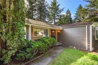 $3,500 | 3247 Northeast 97th Street, Seattle, WA 98115