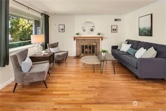 $3,500 | 3247 Northeast 97th Street, Seattle, WA 98115