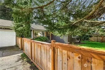 $3,500 | 3247 Northeast 97th Street, Seattle, WA 98115