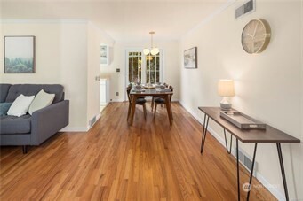 3247 Northeast 97th Street Seattle, WA 98115 - Photo 3 of 18