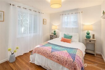 3247 Northeast 97th Street Seattle, WA 98115 - Photo 7 of 18