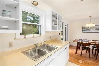 $3,500 | 3247 Northeast 97th Street, Seattle, WA 98115