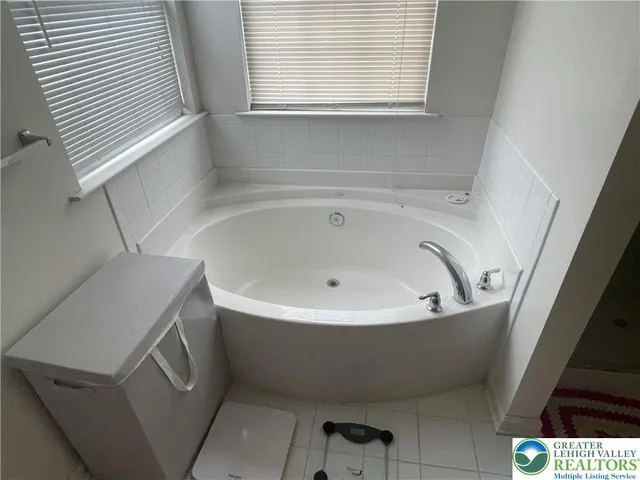 $2,700 | 3556 Vista Drive, Lower Macungie Township, PA 18062