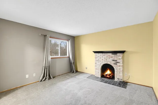 $349,900 | 8316 Hampshire Avenue North, Brooklyn Park, MN 55445