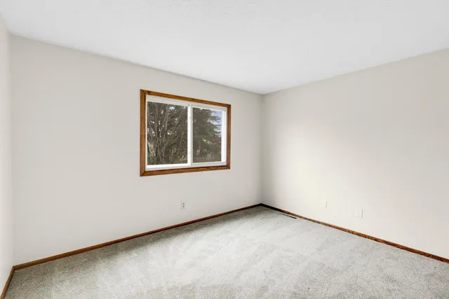 $349,900 | 8316 Hampshire Avenue North, Brooklyn Park, MN 55445