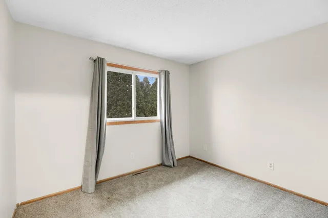 $349,900 | 8316 Hampshire Avenue North, Brooklyn Park, MN 55445