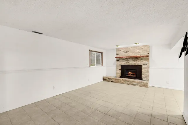 $349,900 | 8316 Hampshire Avenue North, Brooklyn Park, MN 55445