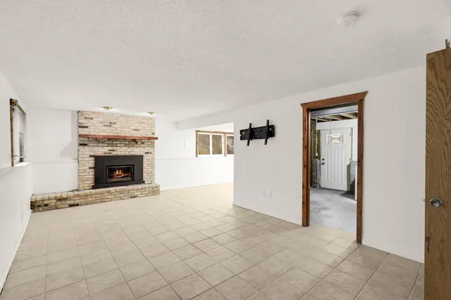 $349,900 | 8316 Hampshire Avenue North, Brooklyn Park, MN 55445