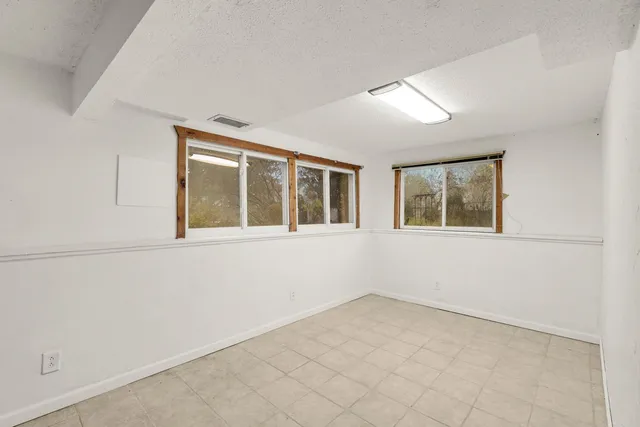 $349,900 | 8316 Hampshire Avenue North, Brooklyn Park, MN 55445