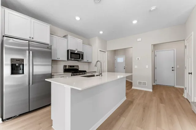 $309,990 | 2812 Kepler Avenue Northeast, St. Michael, MN 55376