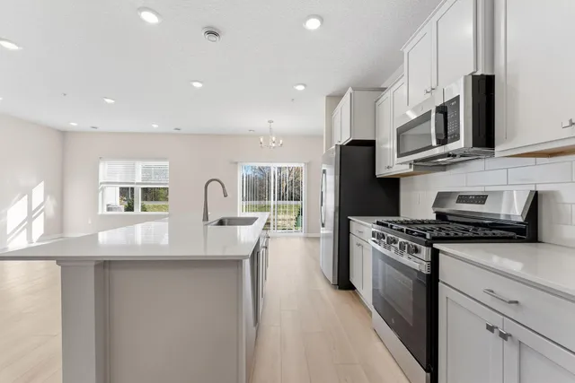 $309,990 | 2812 Kepler Avenue Northeast, St. Michael, MN 55376