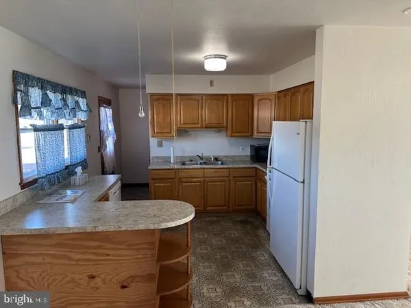 $269,000 | 45 Co Rte 220/3, Upper Tract, WV 26866