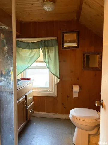 $139,900 | 1018 West Groveland Avenue, Peoria, IL 61604