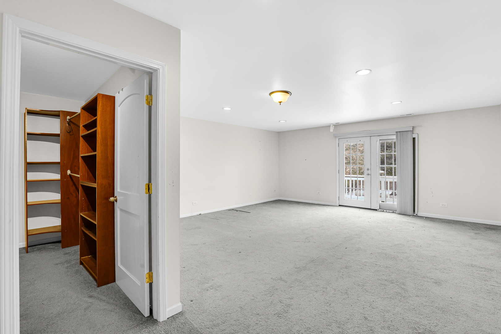 204 Rand Road Des Plaines, IL 60016 - Photo 15 of 21 Gallery Image 15