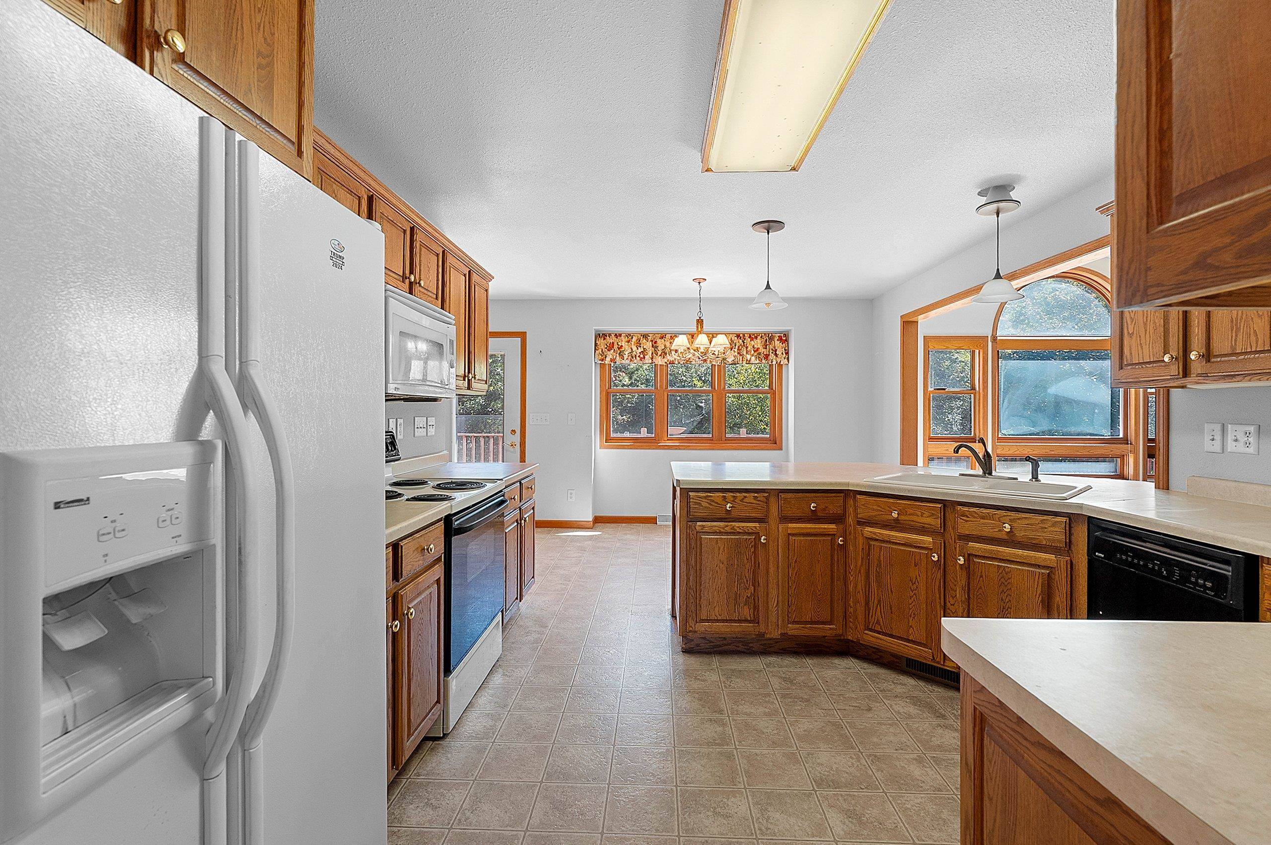 N2346 Rolling Ridge Court Waupaca, WI 54981 - Photo 21 of 90 Gallery Image 21