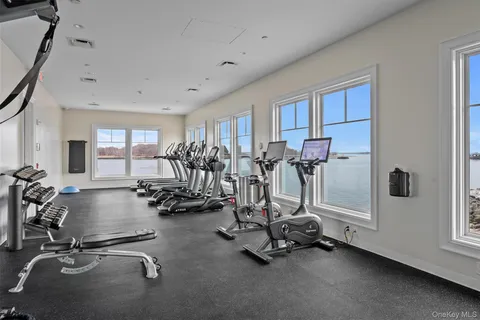 $2,648,000 | 710 Davenport Avenue, Unit 8, New Rochelle, NY 10805