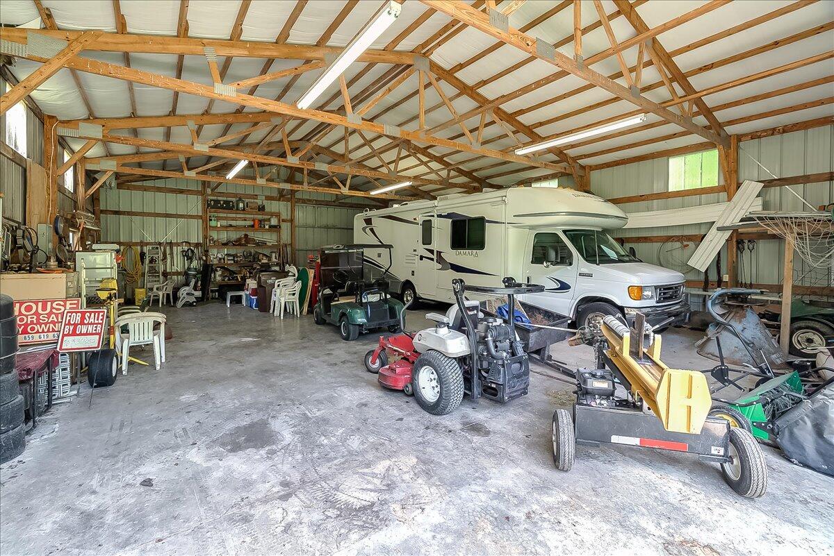 552 Iron Works Road Paris, KY 40361 - Photo 49 of 74 58-4-7