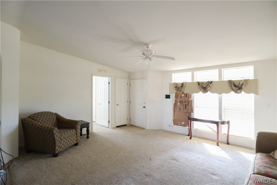 628 South Hoover Road Golden Valley, AZ 86413 - Photo 3 of 37 Gallery Image 3
