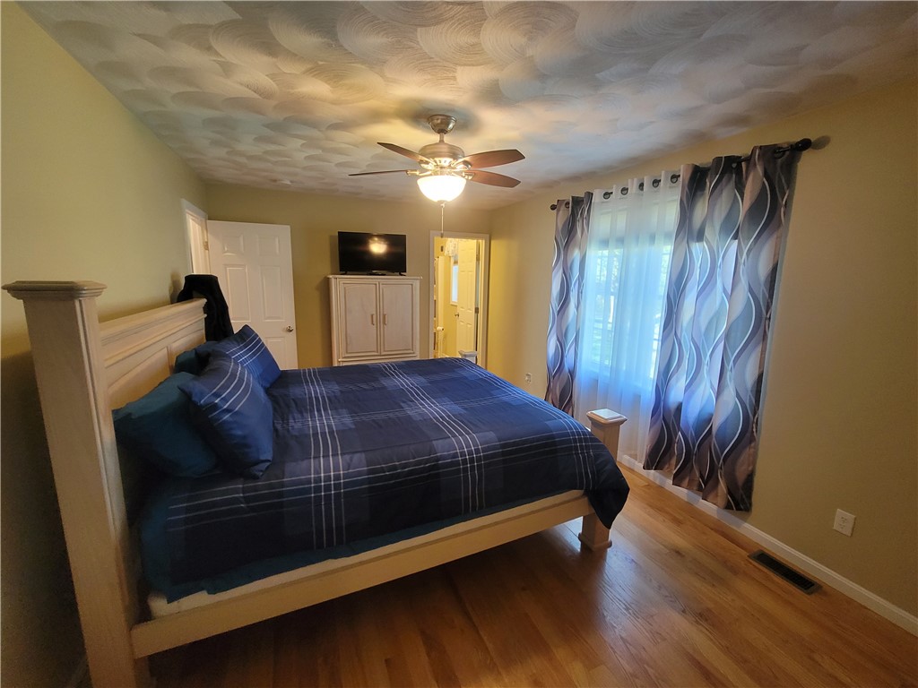 256 Pray Hill Road Glocester, RI 02814 - Photo 18 of 29