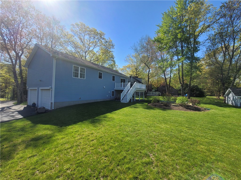 256 Pray Hill Road Glocester, RI 02814 - Photo 4 of 29