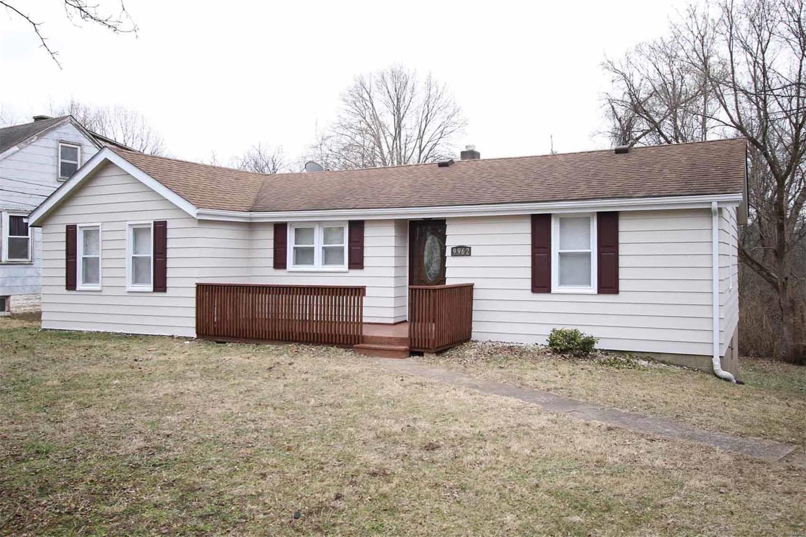 9962 South Rd Lane Fairview Heights, IL 62208 - Photo 3 of 32 Gallery Image 3
