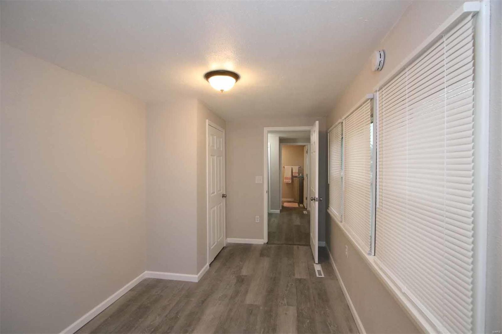 9962 South Rd Lane Fairview Heights, IL 62208 - Photo 22 of 32 Gallery Image 22