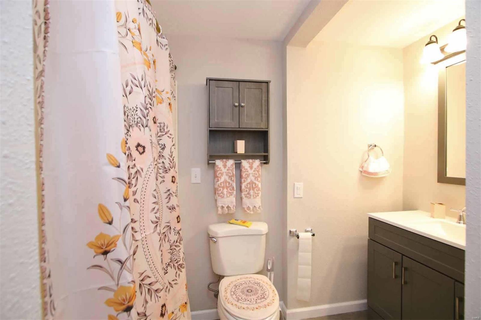 9962 South Rd Lane Fairview Heights, IL 62208 - Photo 24 of 32 Gallery Image 24