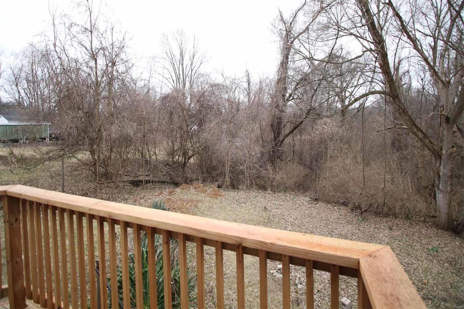 9962 South Rd Lane Fairview Heights, IL 62208 - Photo 5 of 32 Gallery Image 5
