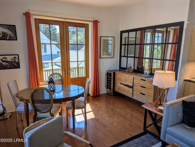 $2,600 | 14 Abbey Row, Unit 2A, Beaufort, SC 29906