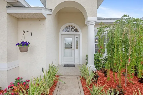 $345,900 | 3203 Victoria Lane, Eustis, FL 32726